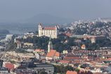Slovenski politici si uctia obete vpadu vojsk Varsavskej zmluvy