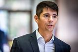 Erik Kalinak Nevidim dovod preco by Lajcak mal skoncit