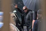 Kanye West sa ospravedlnil za antisemitke komentare Liecim som sa tvrdi