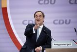 Rusko trva na stiahnuti ukrajinskych vojsk z Donbasu experti hodnotia rokovania v Abu Zabi opatrne