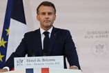 Pariz odhalil falosny web ktory spaja Emmanuela Macrona s Jeffreym Epsteinom Za dezinformaciami stoji Rusko