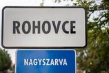 Seizmologovia hlasia dotrasy s trhlinami v domoch a prasknutymi sklami po zemetraseni