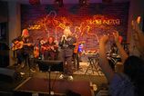 po prvykrat dve legendy na jednom podiu vaclav neckar a petr spaleny s hostom miluska vobornikova mieri do nitry