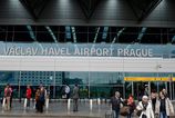 Ceska republika v noci uspesne prepravila z Dubaja dalsich 189 svojich obcanov no ludia uviazli v Rijade a Katare