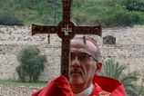 Latinsky patriarchat odsudil zasah policie pri Bazilike Svatho hrobu poas Svatho tda