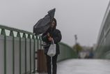Slovensko zasiahne silny vietor Meteorologovia vydali varovania najkritickejsia situacia sa oakava na zapade a v horskch oblastiach