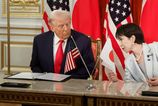 Trumpov vtip o Pearl Harbore sokoval japonsku premierku Ospravedlnoval nim tajny utok na Iran