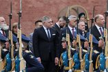 Bude stat priamo nakupovat rusku ropu Robert Fico to nezavrhuje