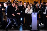 Madarsky premier s tancujucim ministrom lezu po kominoch tyzden vo svetovych mediach