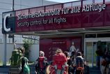 Zasah na berlinskom letisku V kufri 22 roneho muza nali 16 kg ketaminu