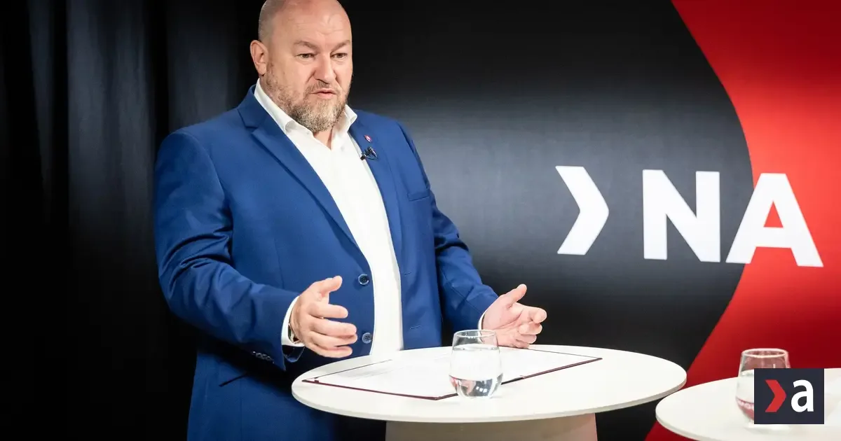 Huliak: Väzby Kaliňákových firiem na zbrojára Strnada sú problematické