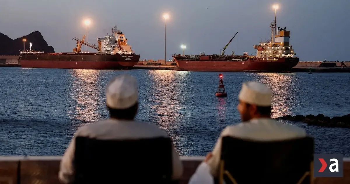 Irán rokuje so štátmi Perzského zálivu o Hormuzskom prielive. Chce nový režim plavby