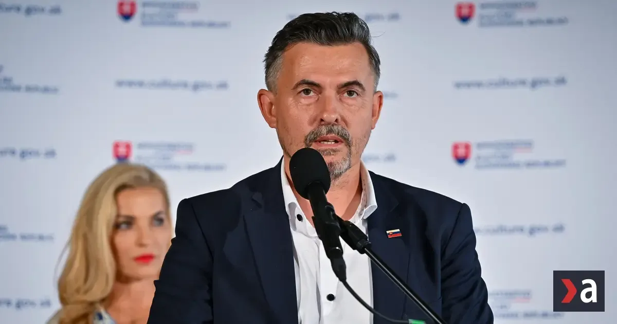 Líder progresívcov: Machala má skončiť v Rade STVR, tvrdí šéf Hlasu