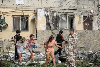 Ruské drony útočili pri hranici s Poľskom. Geraň-5 zasiahol kamión aj vlak
