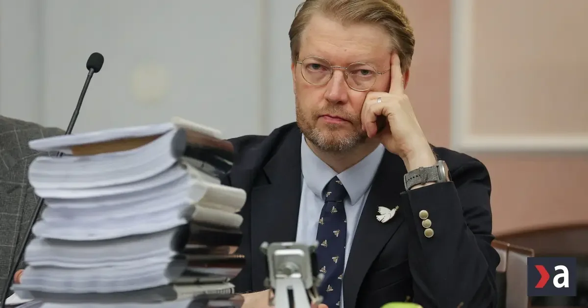 Rusko stupňuje tlak na opozičné Jabloko, ďalší kandidát odsúdený