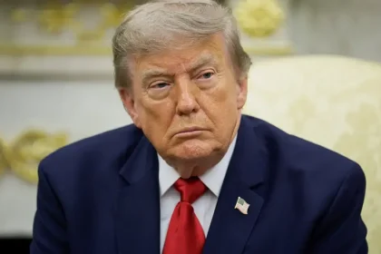 Trump vyzval Zelenského, aby Ukrajina prestala útočiť na ruské ropné zariadenia