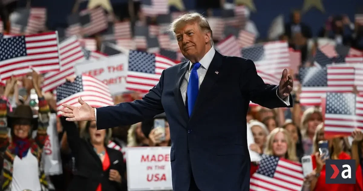 Trump žiada voličov, aby hlasovali, akoby bol na lístku on, republikánom hrozí debakel