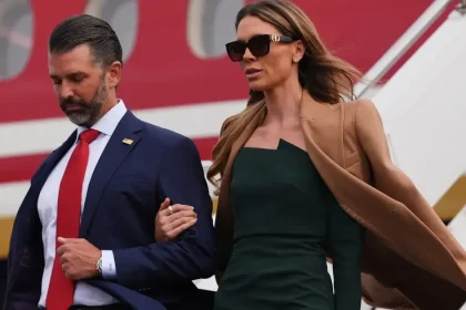 Trumpov syn priznal financovanie svadby od ruského podnikateľa
